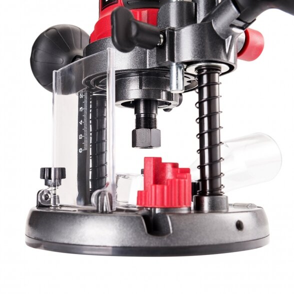 WORCRAFT Akumuliatorinė freza 20V LI-ION 2