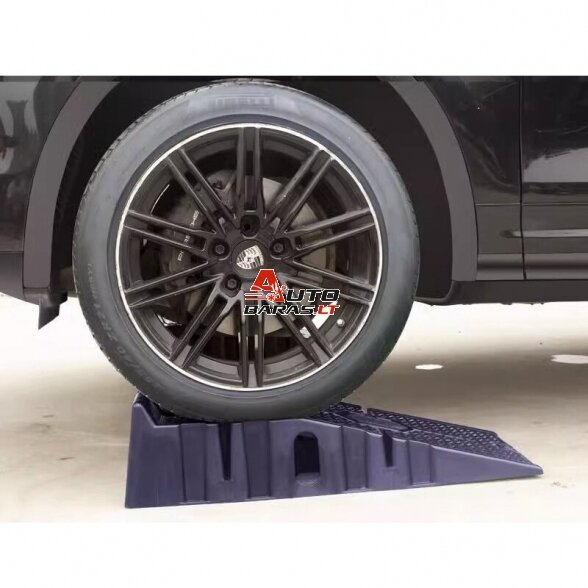 Rampos automobiliui techniniam aptarnavimui remontui 2500kg 2vnt. NUOMA 4