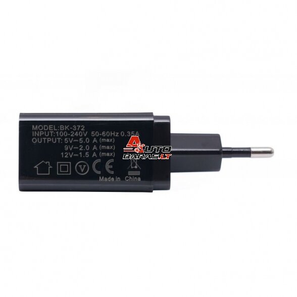 KRAFTDELE USB Įkroviklis su greitu įkrovimu 220V, 2x2.1A 1xQC3.0 3