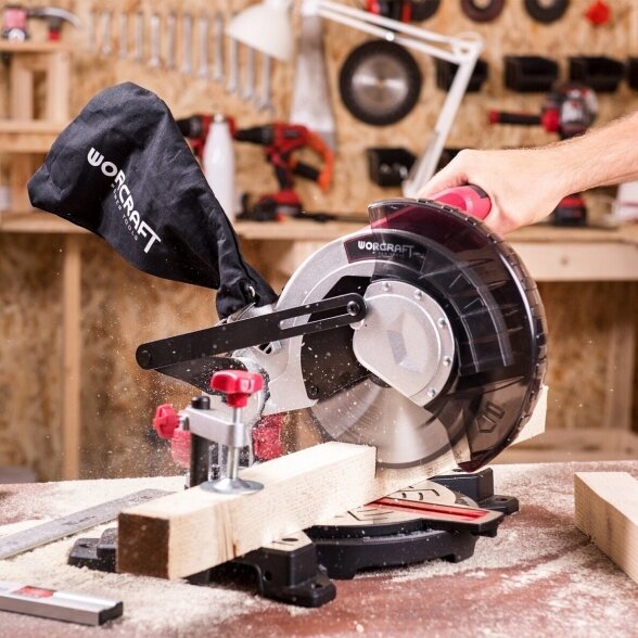 WORCRAFT SKERSINIO PJOVIMO STAKLĖS 210MM 1410W 11