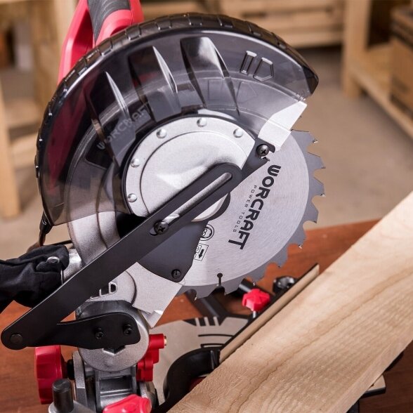 WORCRAFT SKERSINIO PJOVIMO STAKLĖS 210MM 1410W 13